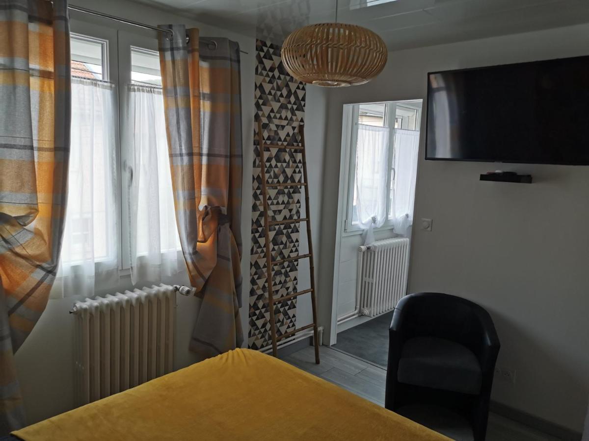 Les Marmottes Revinoises Bed and Breakfast Exteriör bild